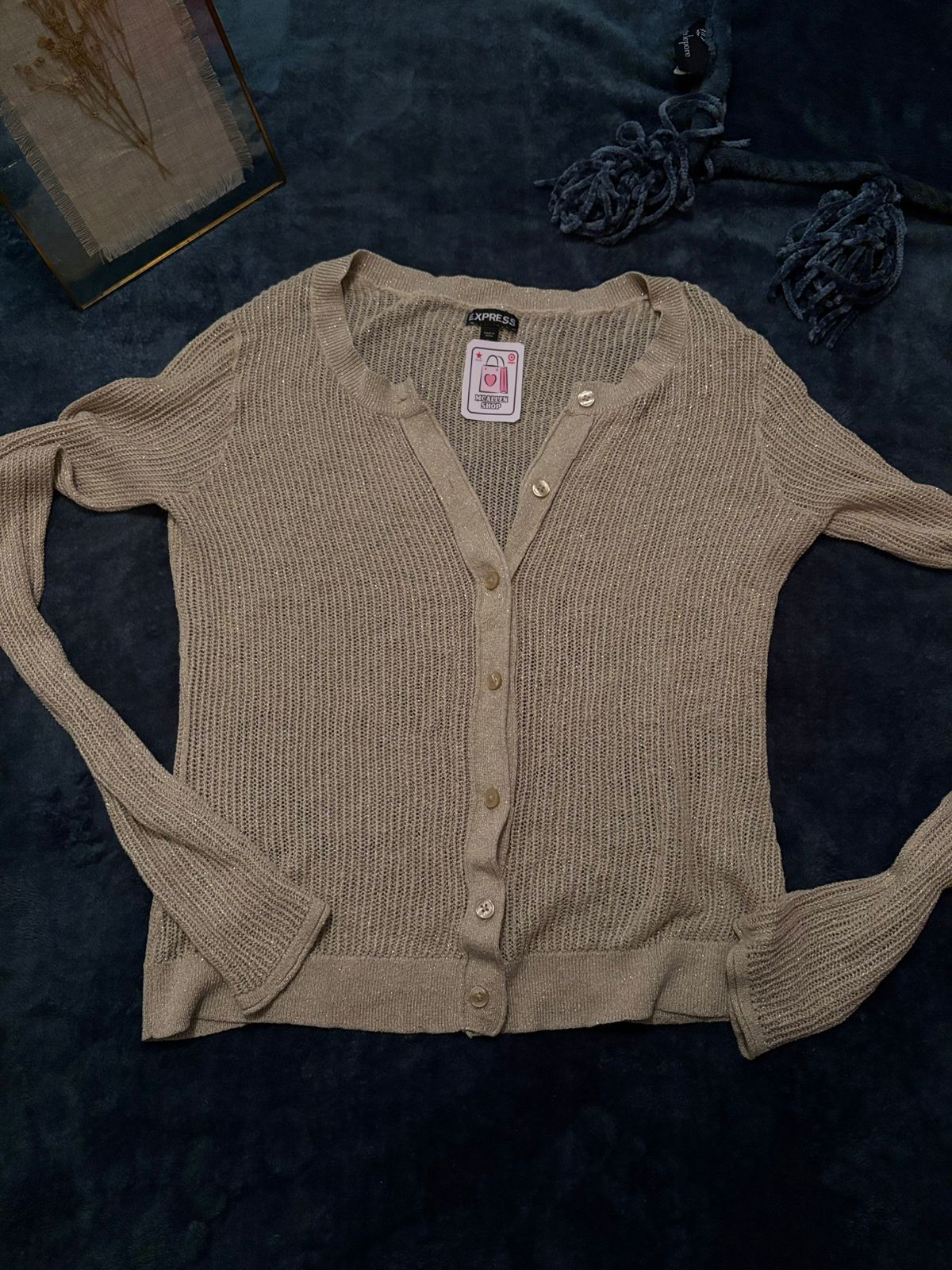 Suéter EXPRESS dorado