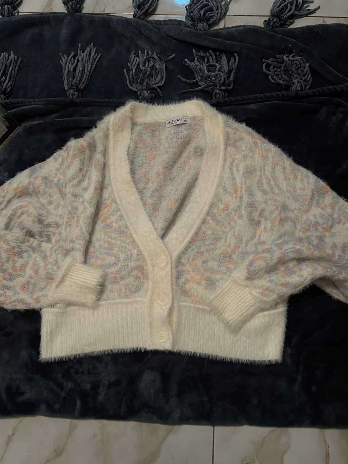 Suéter ARIZONA colorido